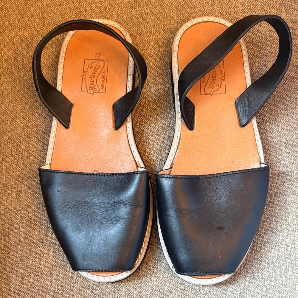Riudavets menorca Spain sandals leather 38 8